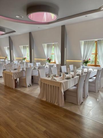 Hotel I Restauracja Borowianka