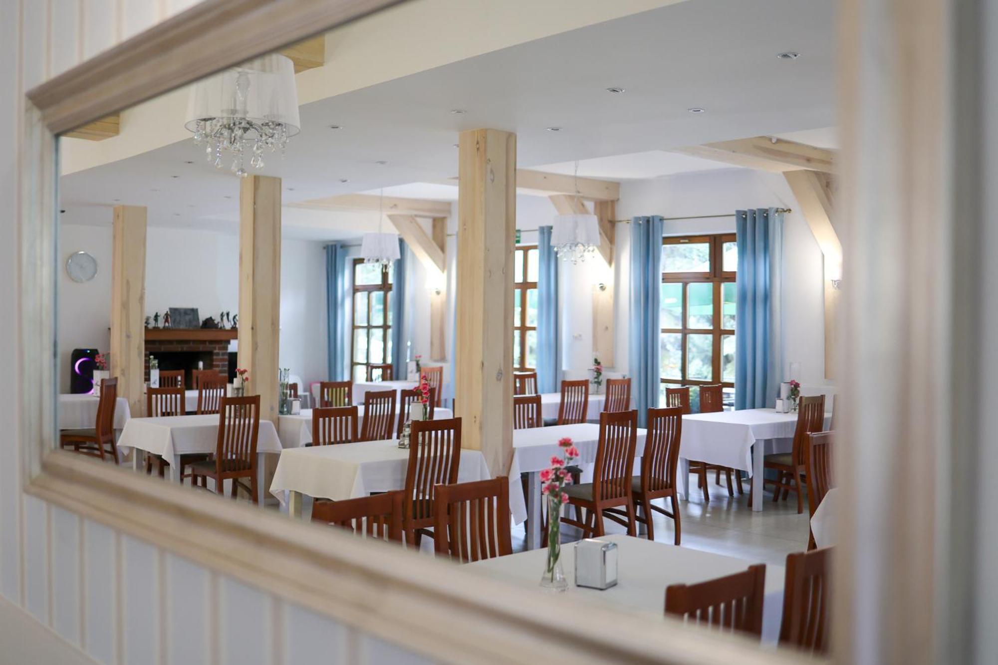I Restauracja Borowianka Готель 3*