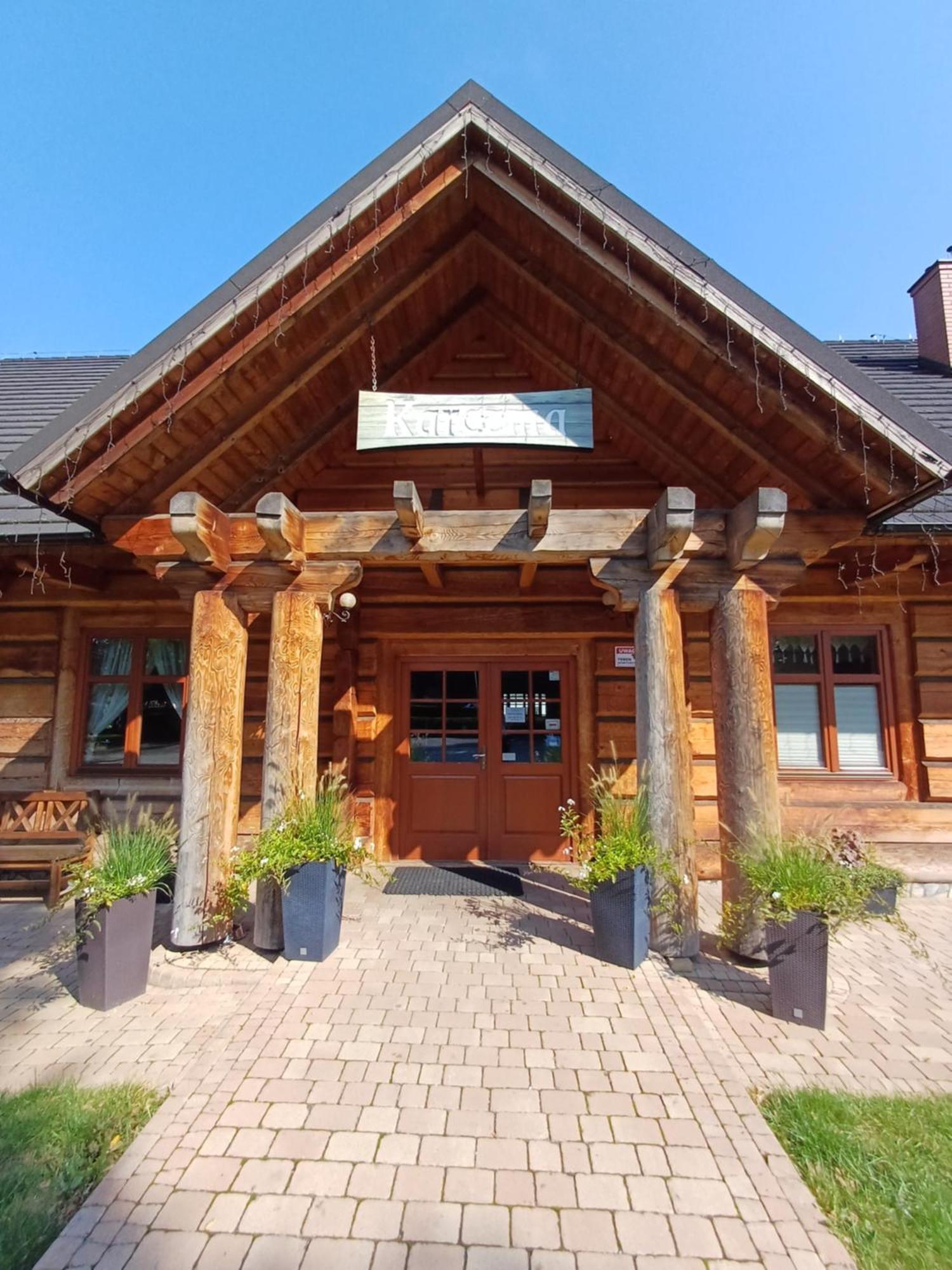 I Restauracja Borowianka 3*