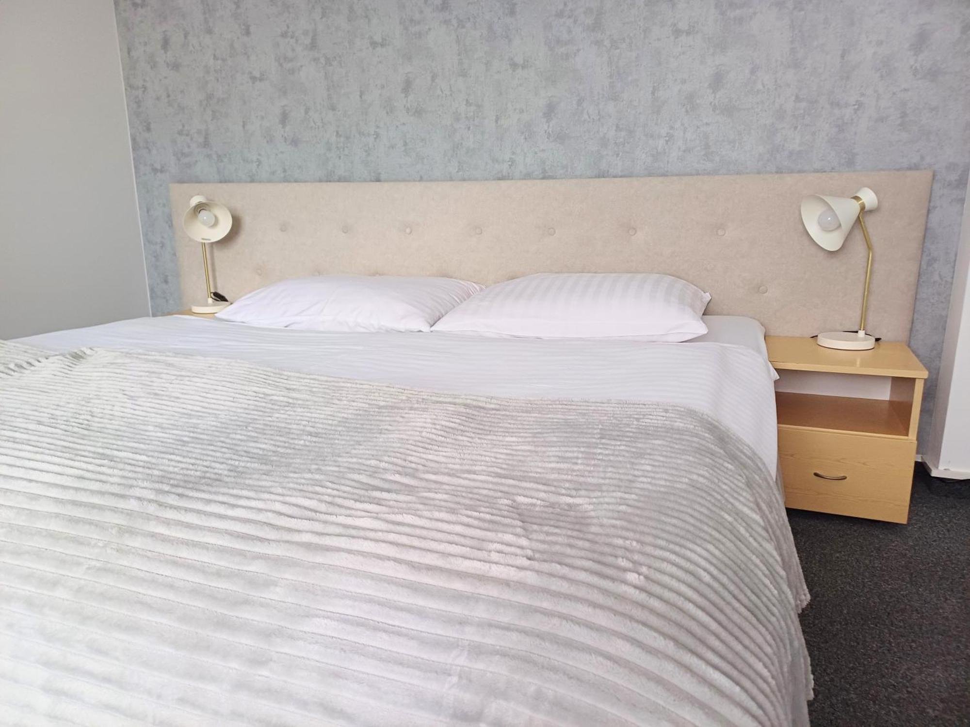 I Restauracja Borowianka 3*